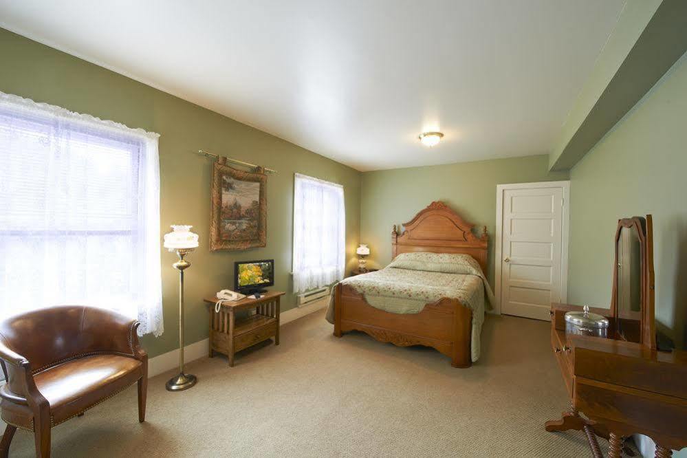 The Scotia Inn Экстерьер фото