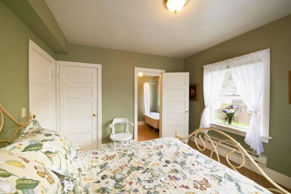 The Scotia Inn Экстерьер фото